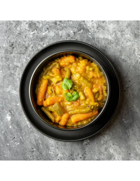 Dinner dish Zakręcone Słoiki Oriental vegetable curry 900ml