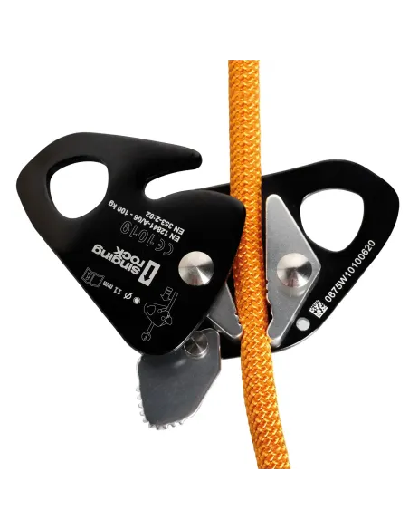 Fall arrester Singing Rock Locker