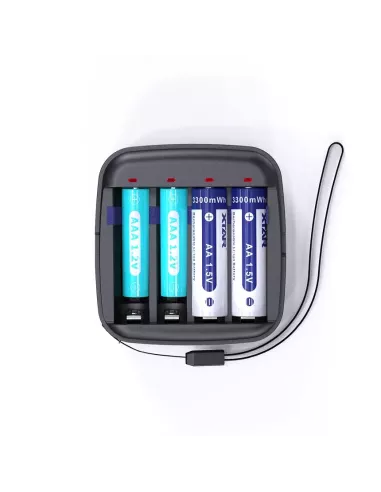Charger Xtar BC4