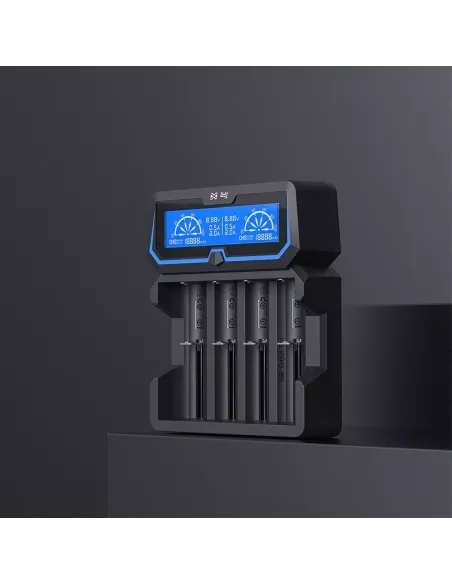 4 channel charger Xtar X4