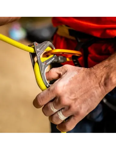 Belay device Singing Rock Rama Orange